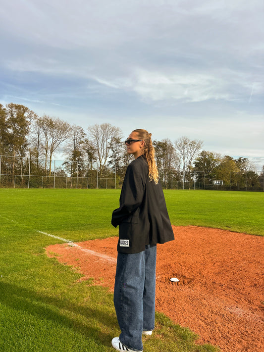 White Signature Blaze